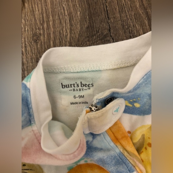 Burt’s Bees Baby Pajamas Holiday Valentines St Patrick’s Easter 6-9 Months 3 Pc - Picture 3 of 5